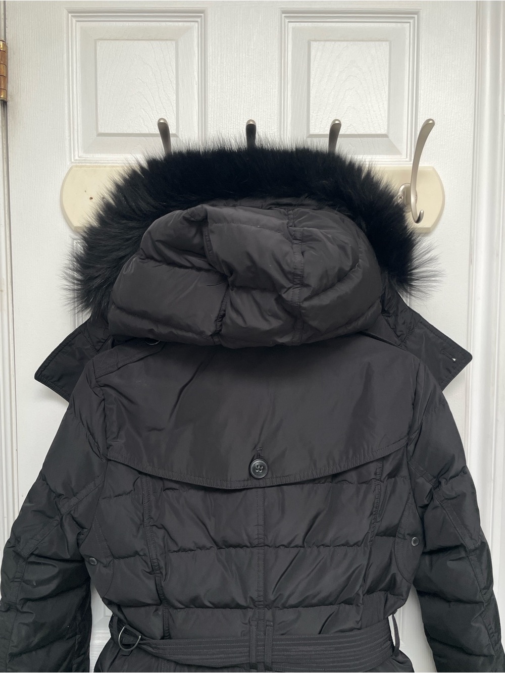 Burberry Brit Women's Black Quilted Belted Puffer Jacket - medium/large - Picture 5 of 13